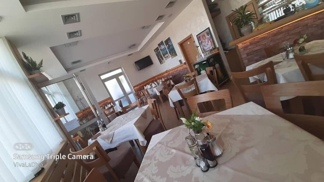 Prenociste I Restoran Ihthis Bajina Basta Dış mekan fotoğraf
